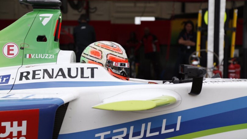Formula E, Trulli abbandona
