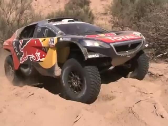 Dakar 2016, Loeb insabbiato nel deserto