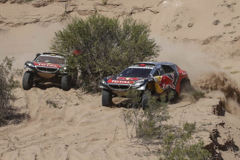 Dakar 2016, Sainz ko, 1° Peterhansel