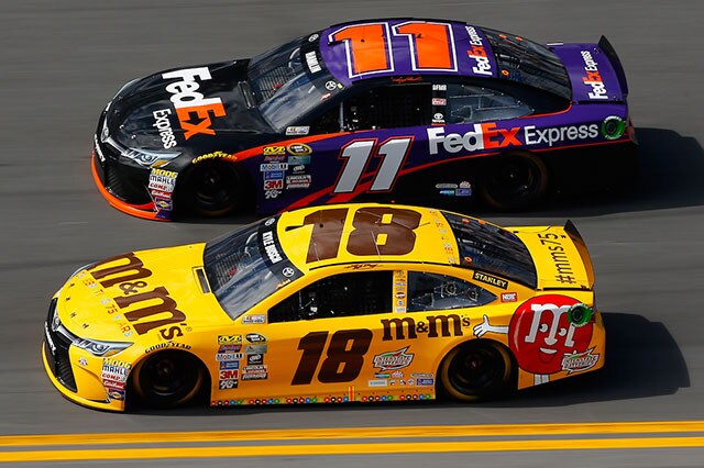Nascar: Hamlin in ultimo nella prima