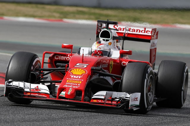 Test F1 Barcellona: Vettel in testa nel day 1