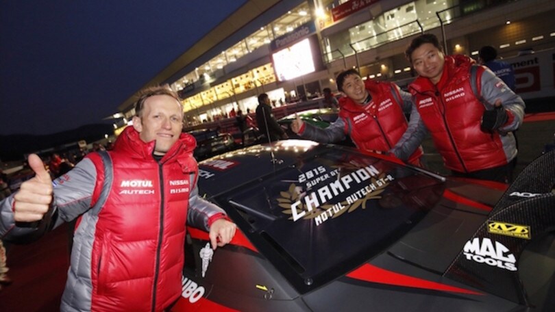 Quintarelli rinnova con Nissan nel SuperGT (video)