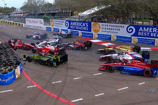 IndyCar: l'ingorgo di St. Petersburg (video)