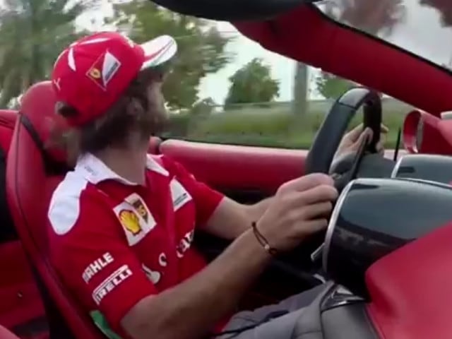 Vergne, gara contro un biplano ad Abu Dhabi