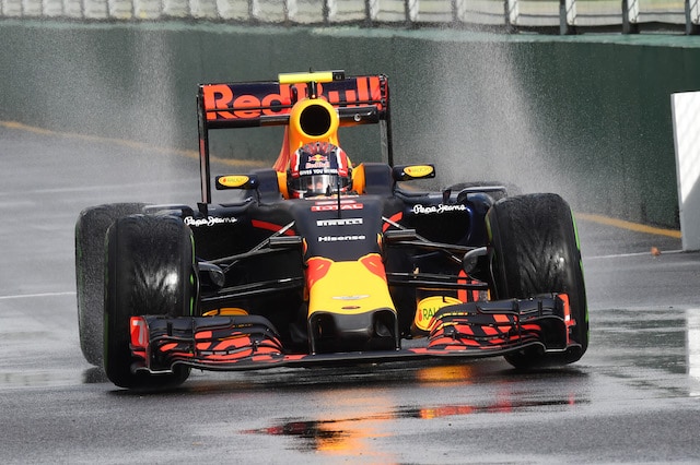 Red Bull bene "out of the box"