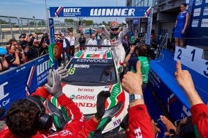 TIAGO MONTEIRO WTCC