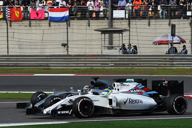 Williams, Massa lotta e si diverte