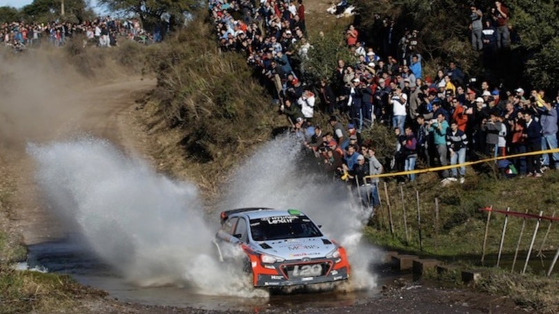 Rally Argentina: Latvala out, Paddon nuovo leader