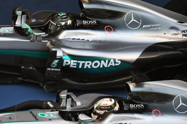 Wolff: pazzo chi pensa danneggeremmo Hamilton