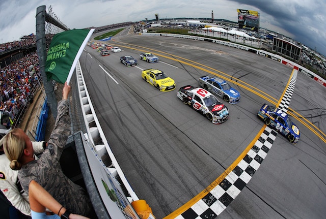 Nascar: Keselowski sopravvive a Talladega