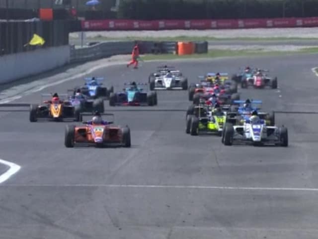 Formula 4 - Adria: doppio Baiz, Siebert leader