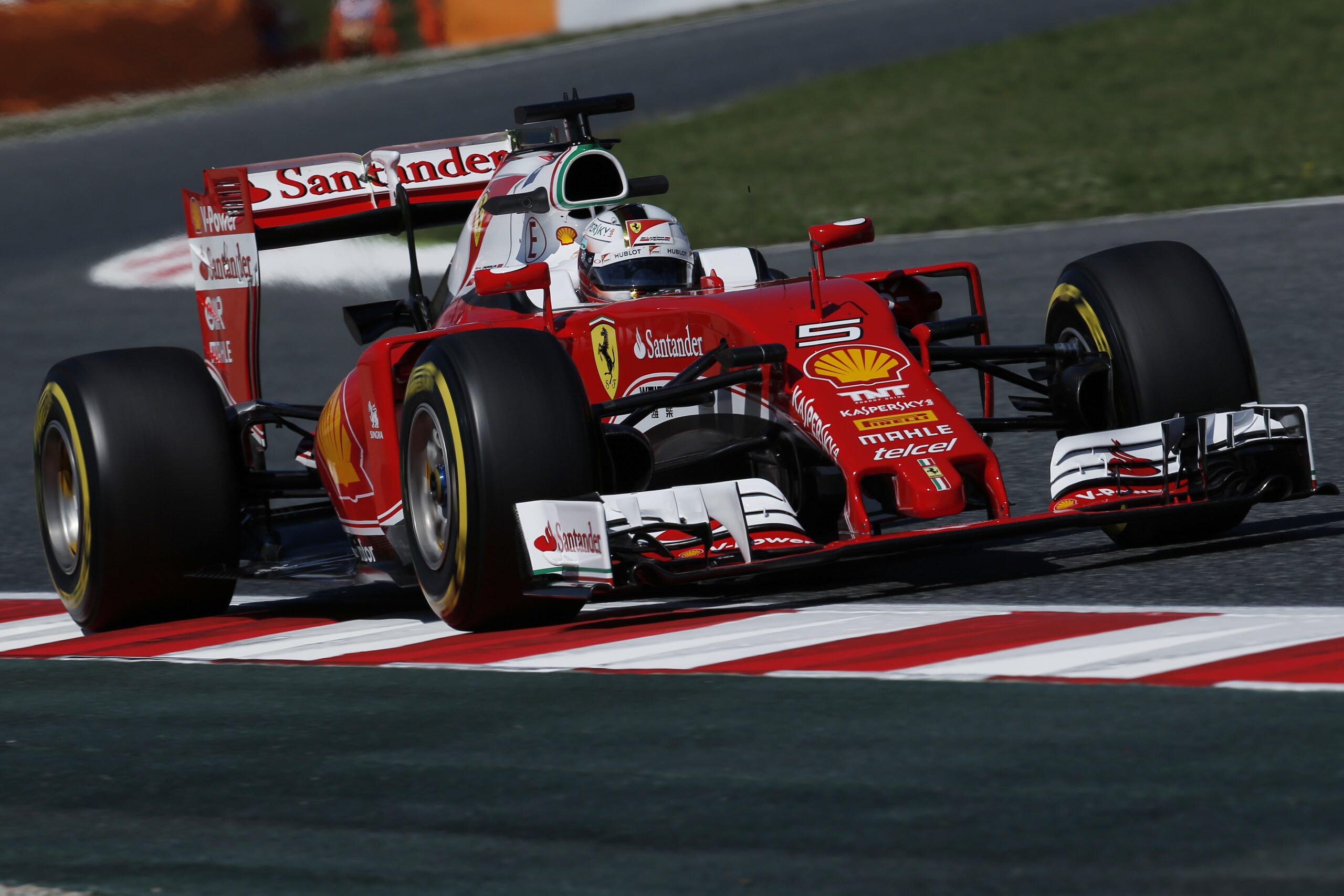 F1 Spagna: libere 1 a Vettel