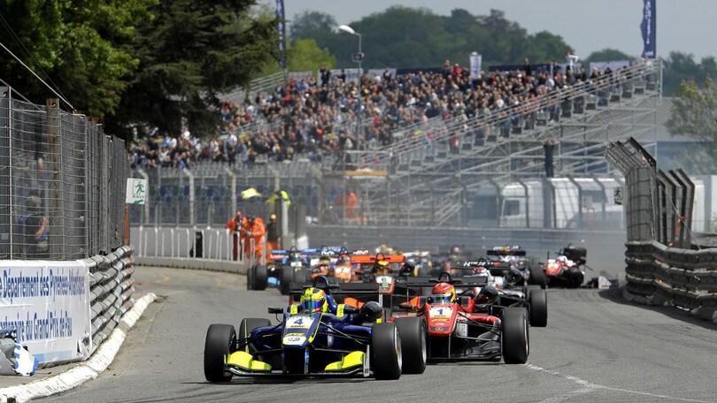 F3, Lorandi vince gara 3 a Pau