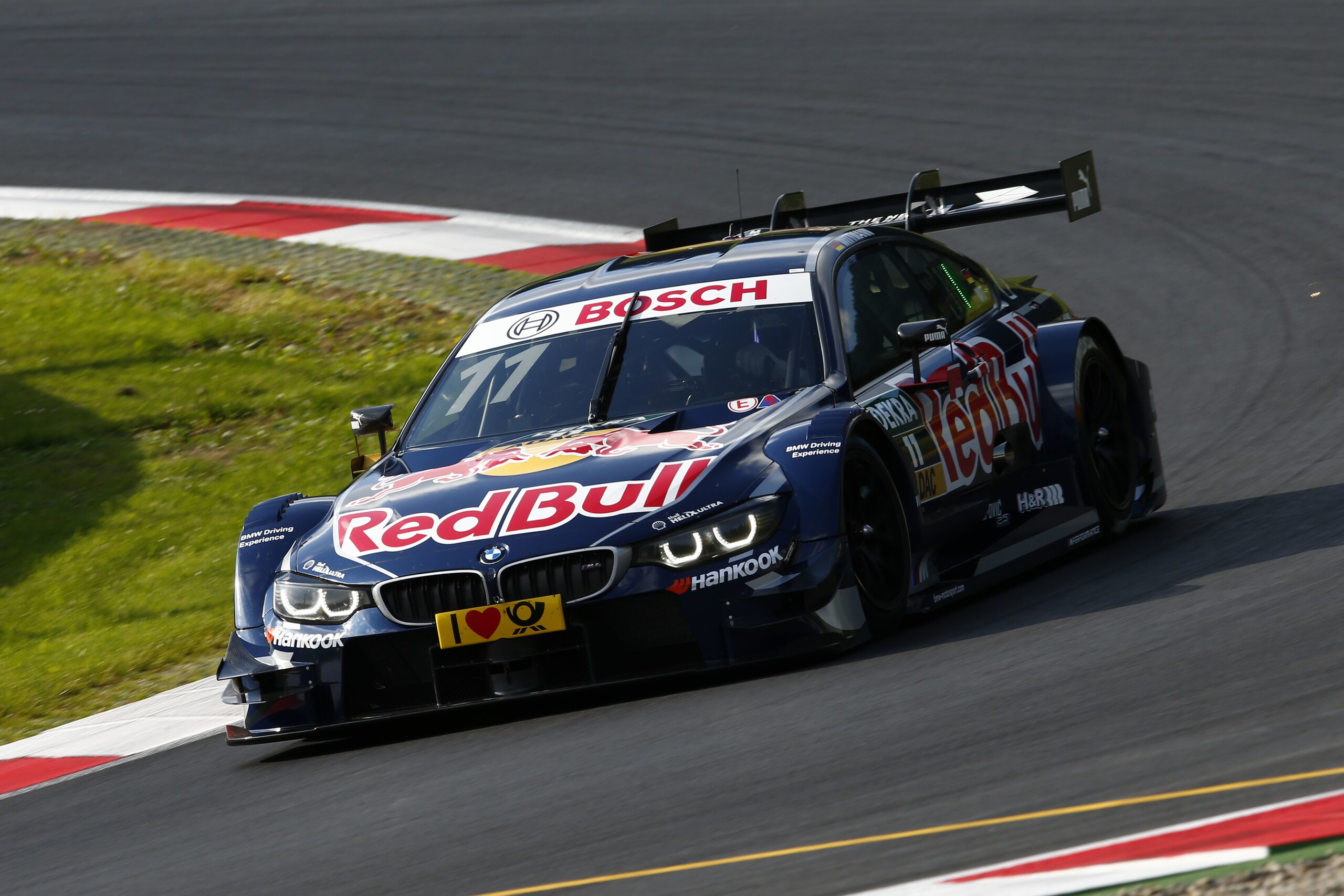DTM: la BMW è in pole position con Wittmann