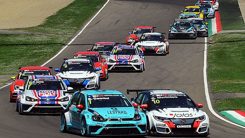 TCR: Morbidelli stregato, gioiscono Comini e Grachev