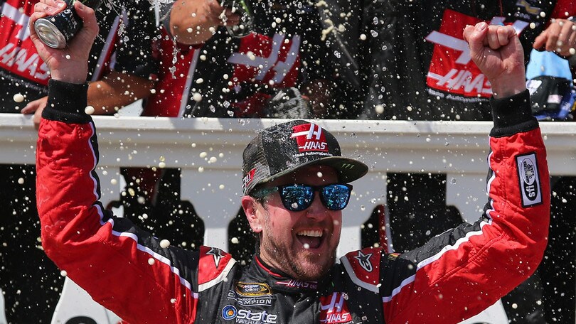 Nascar, prima vittoria stagionale per Busch a Pocono: foto