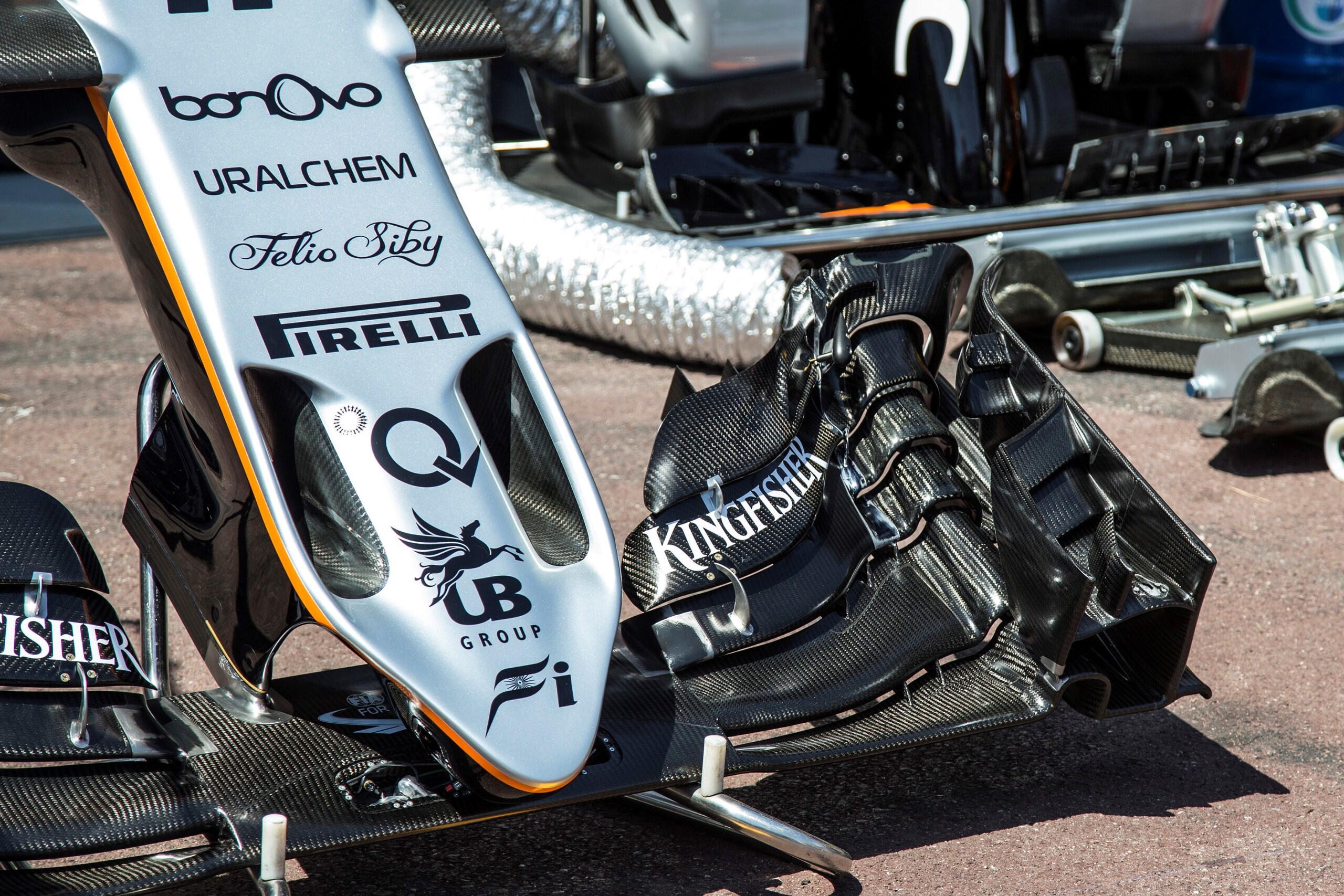 Odio l’ala anteriore delle F.1