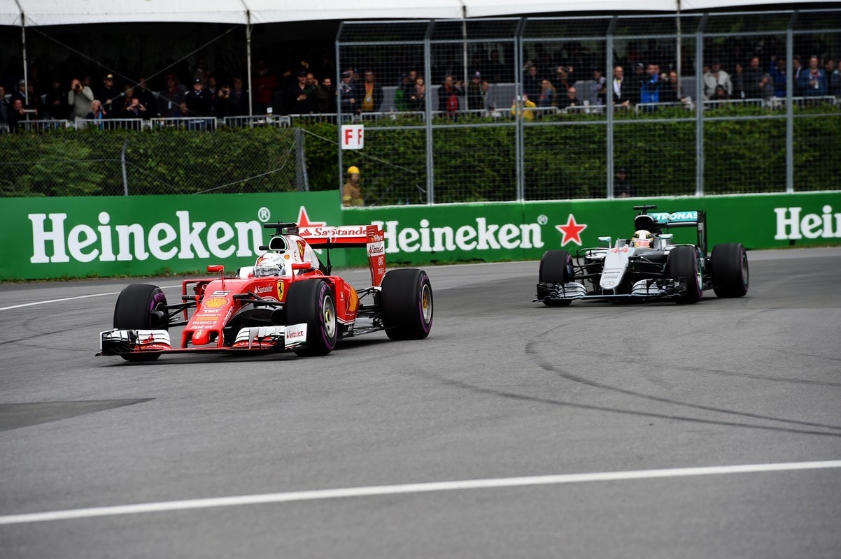 Formula 1, GP Canada, vince Hamilton: foto