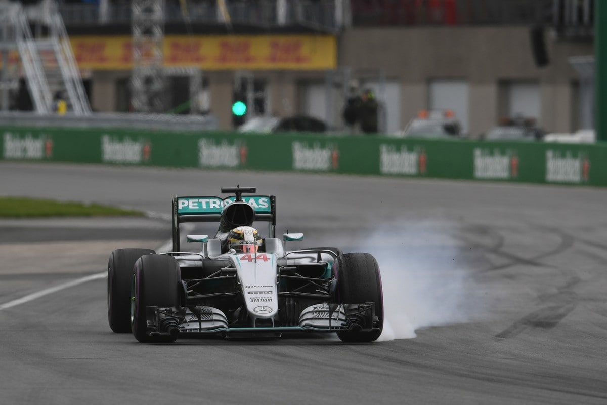 Formula 1, GP Canada, vince Hamilton: foto