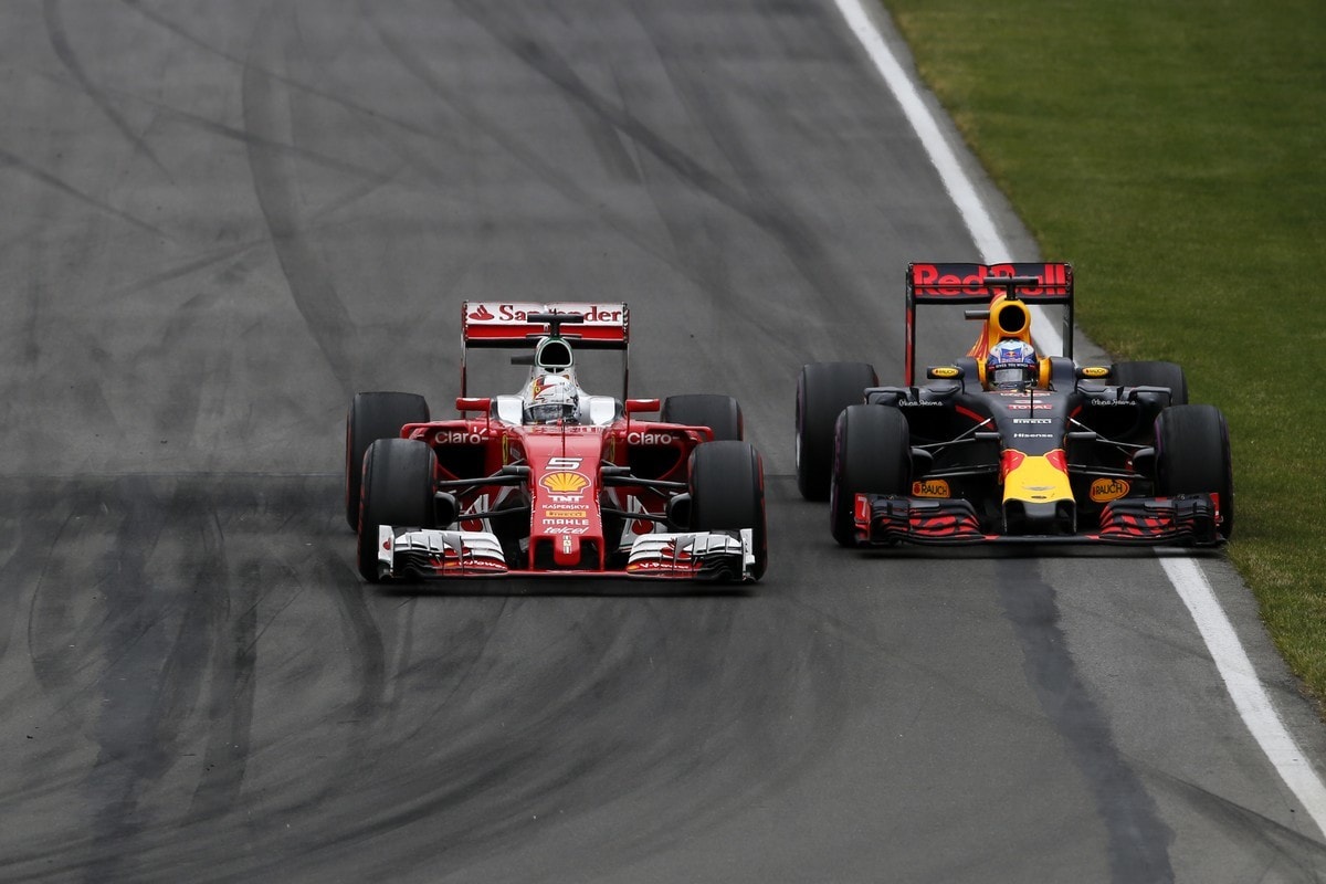 Formula 1, GP Canada, vince Hamilton: foto