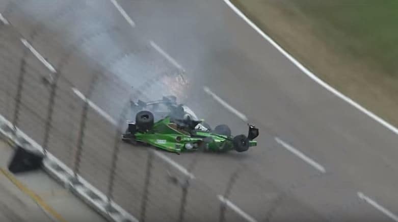 IndyCar Texas, tutto fermo per pioggia e brutto incidente: video