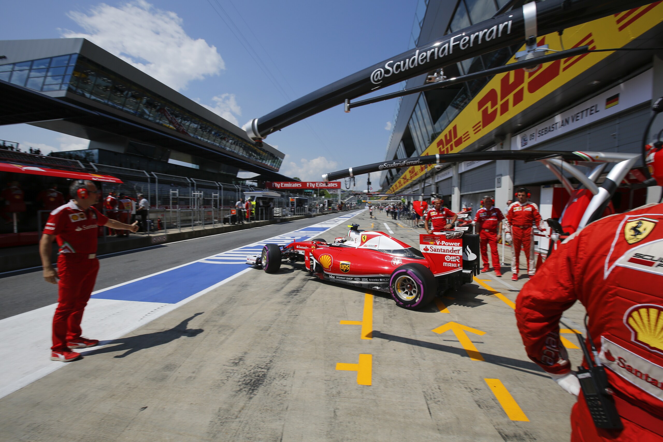 F1 Austria, le qualifiche di Seb e Kimi nel caos della pioggia