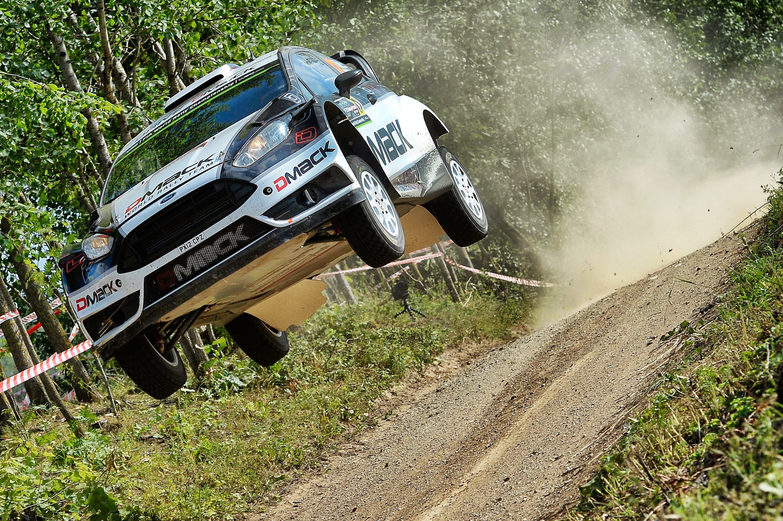 Rally Polonia, Tanak vola verso la vittoria