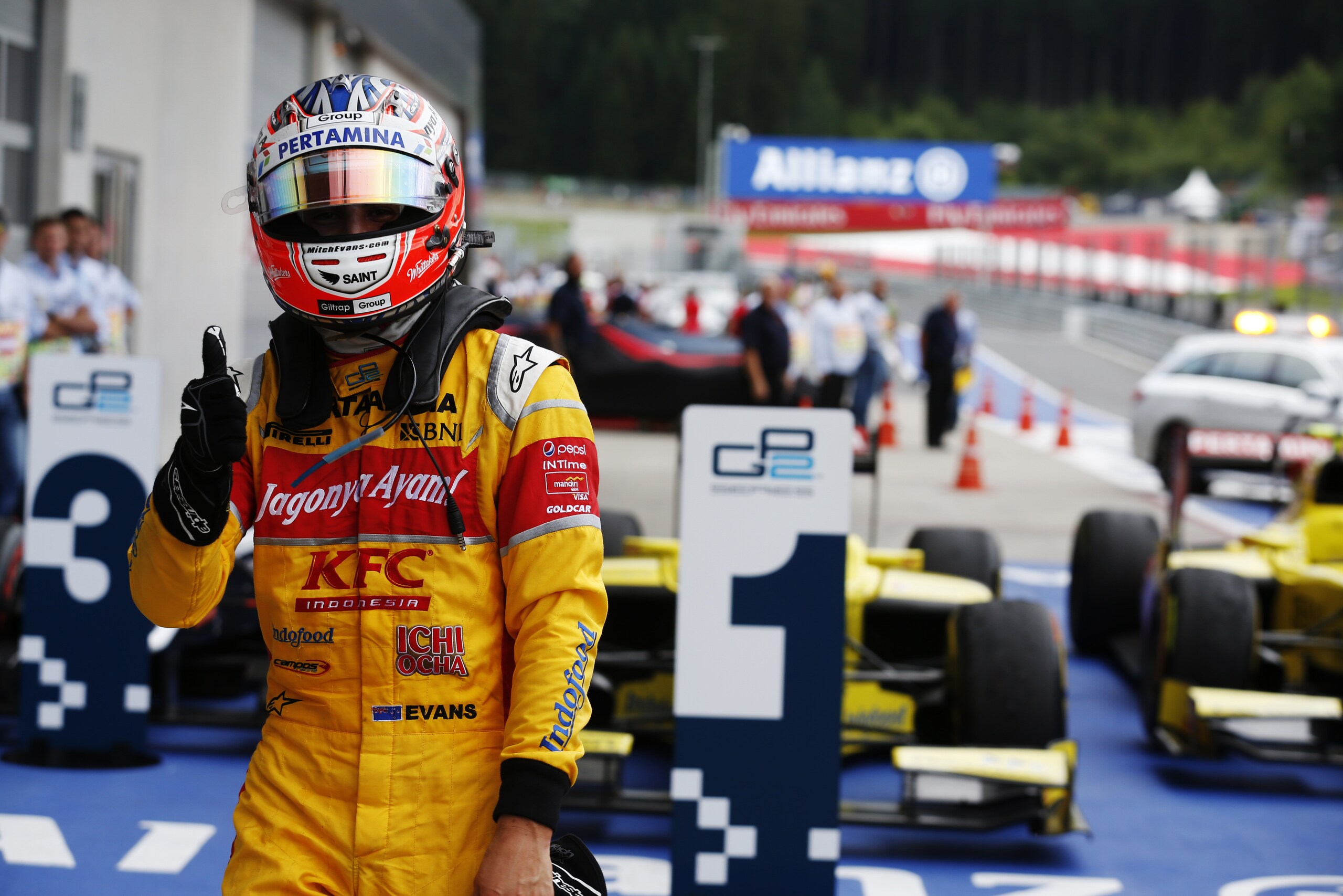GP2, beffa tricolore: vince Mitch Evans, Marciello terzo e Ghiotto quarto.