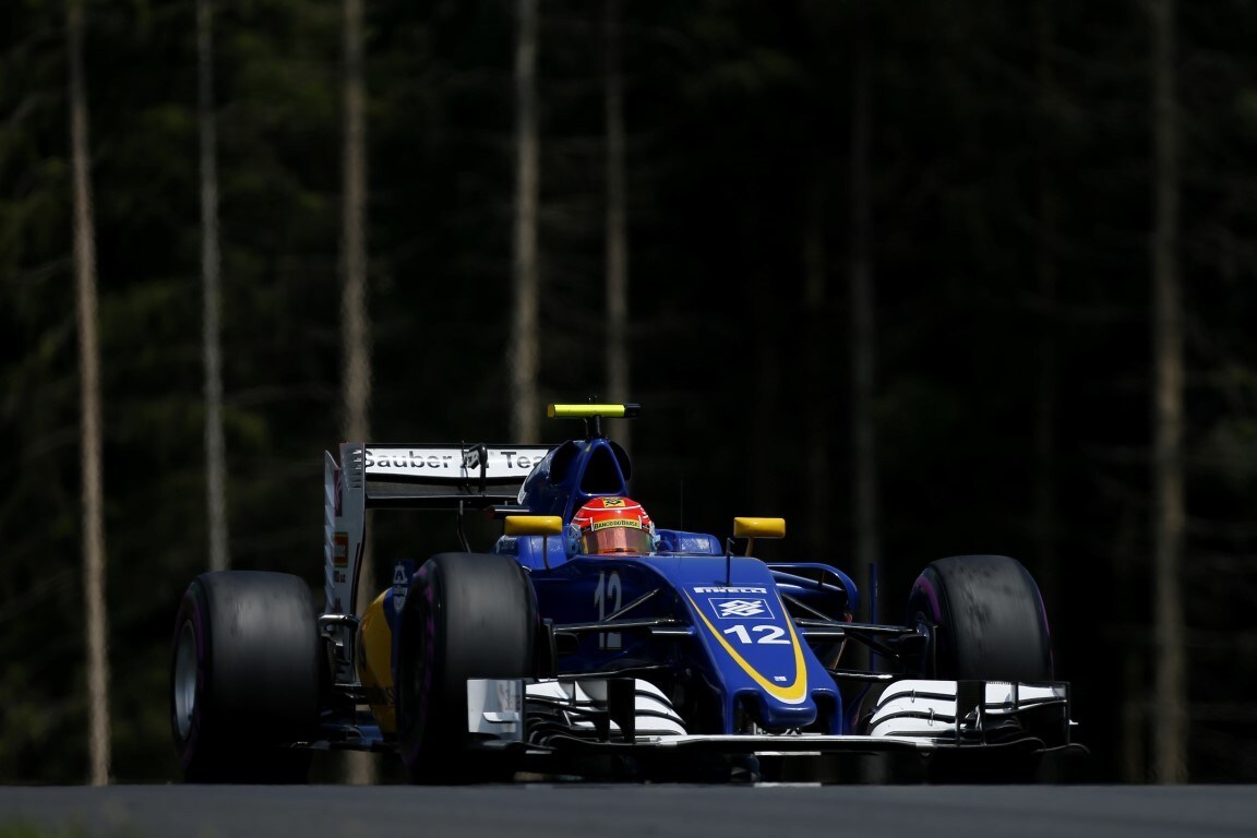 Test F1 Silverstone: Sauber out, Ocon su Mercedes