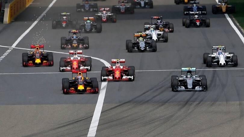 F1, mondiale al giro di boa: sorprese e delusioni