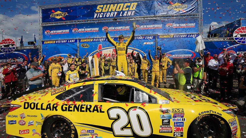 Nascar, Matt Kenseth conquista il New Hampshire