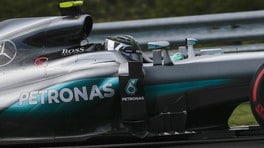 Giallo solo parziale nella pole di Rosberg