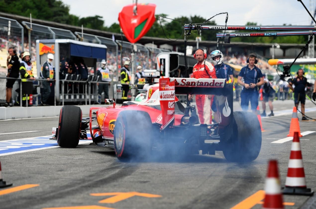 F1 Germania, Vettel nel traffico delle FP2: "Ma siamo qui per vincere"