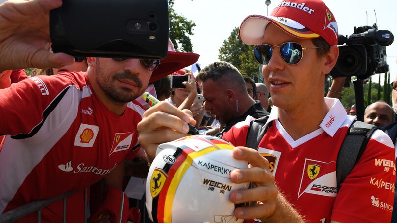 F1 Monza, i piloti arrivano in pista