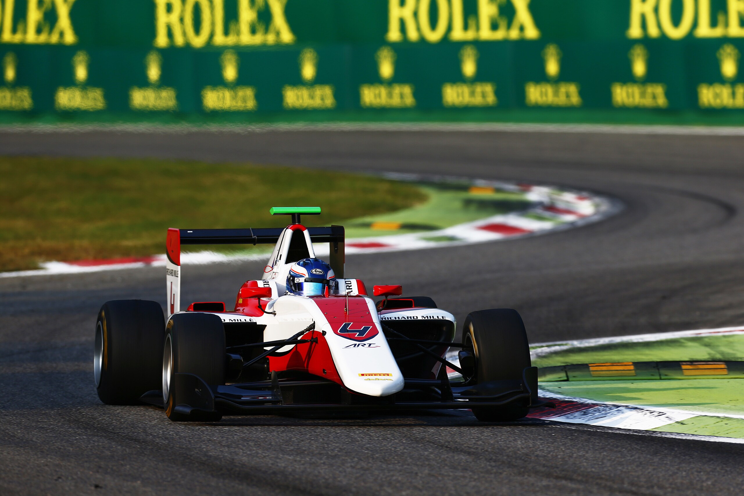 GP3 Monza, vince De Vries, utile 3° posto per Fuoco