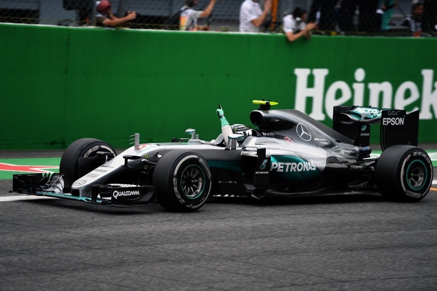 Formula 1 Monza, Rosberg liscio come l'olio