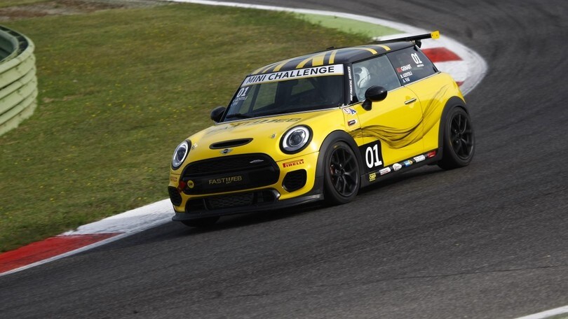 Mini Challenge, Autosprint in gara a Vallelunga