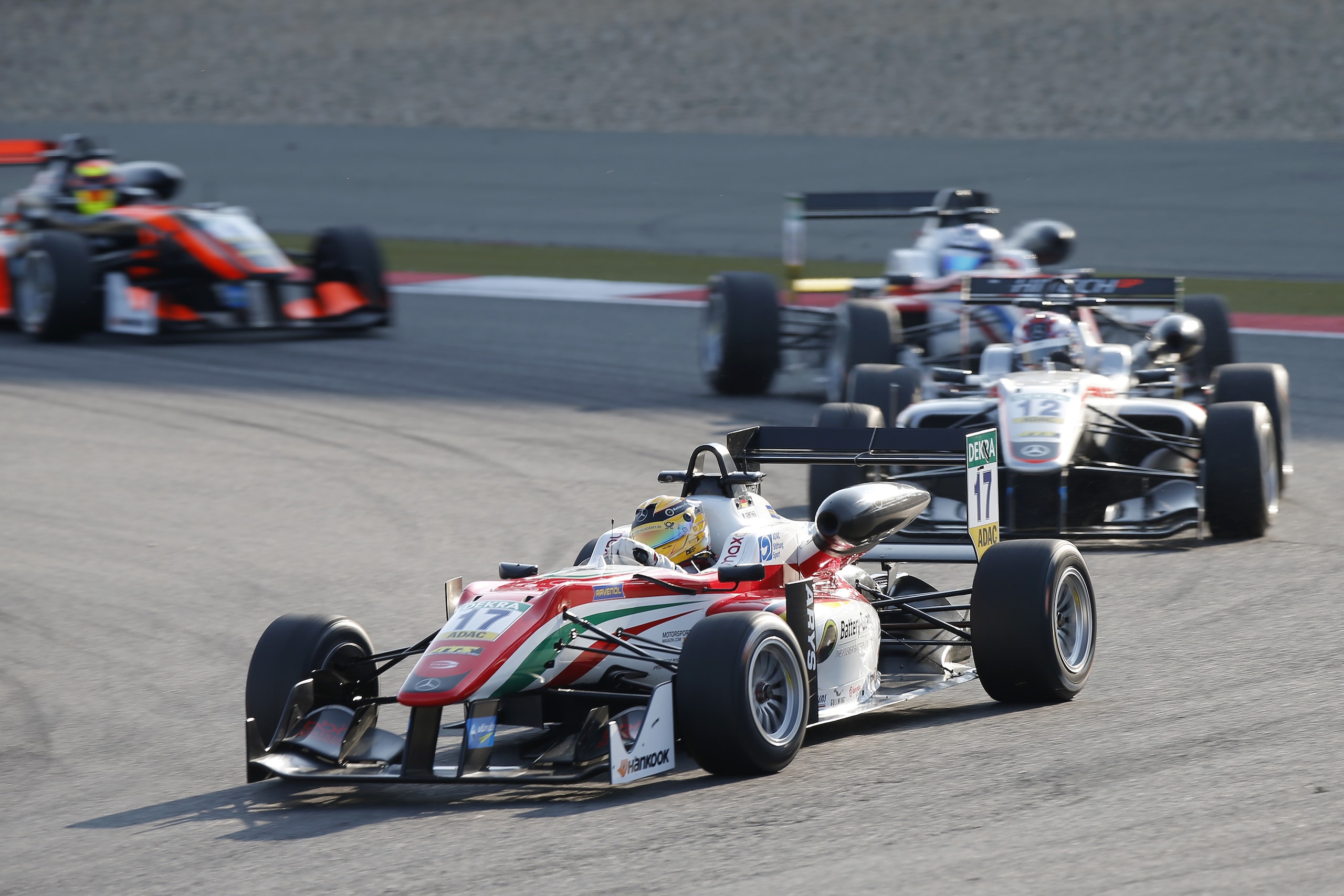 F3 Nurburgring, Gunther sfrutta la pole e coglie il poker!