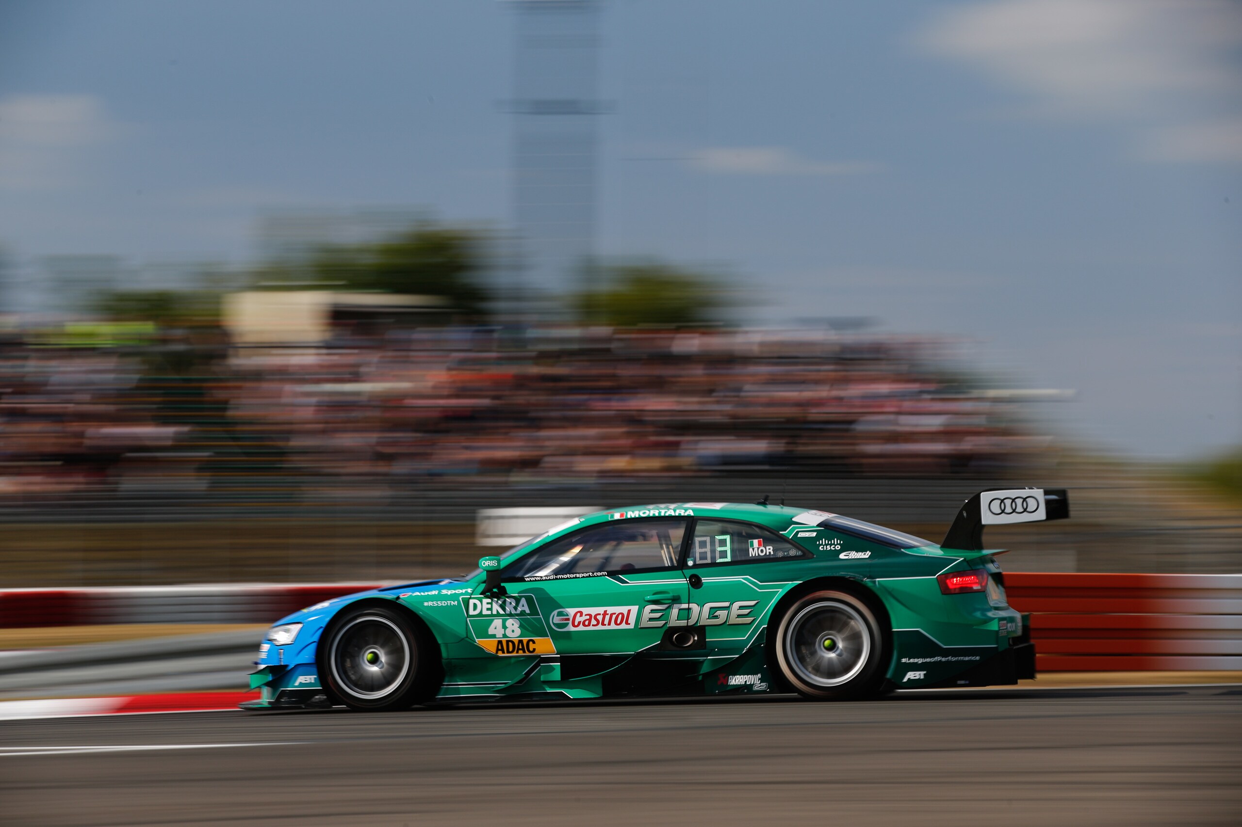 DTM Nurburgring, un grande Mortara beffa Auer in Gara2!