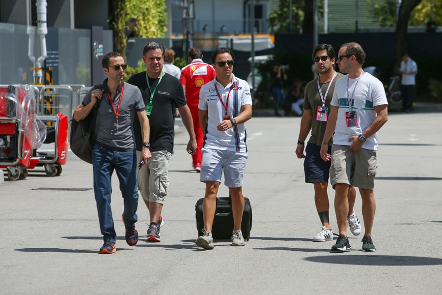 Formula 1 Singapore, i piloti arrivano a Marina Bay