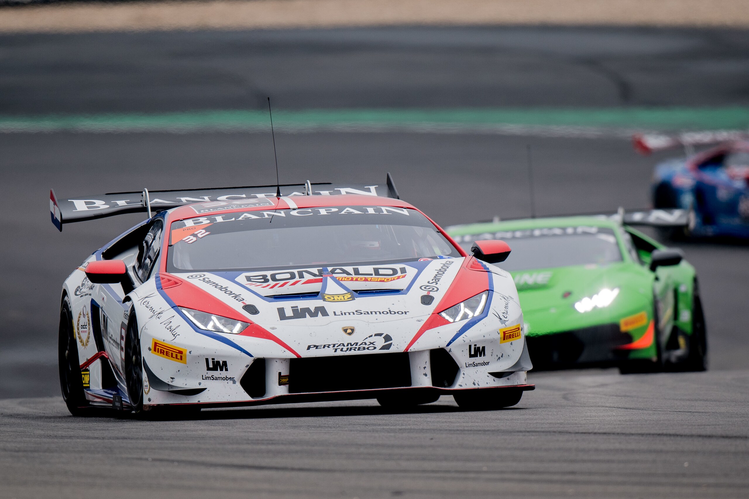 Lamborghini Super Trofeo, al Ring Martin Kodri? firma la prima in gara-2
