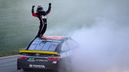 Nascar, acuto di Truex in Illinois