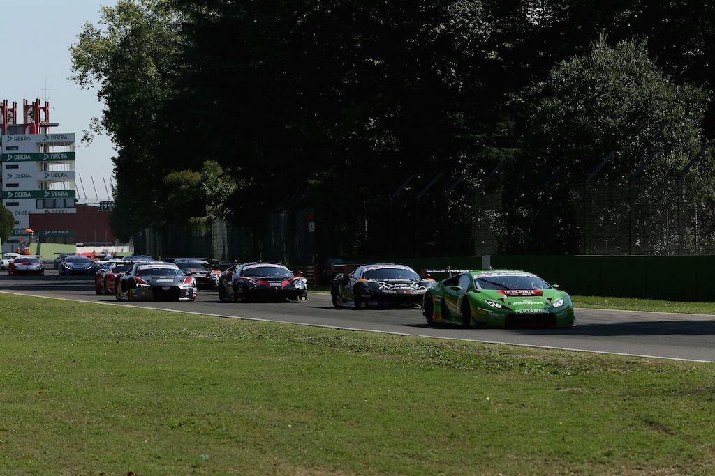 GT italiano: Bortolotti e Mul si rifanno in gara-2