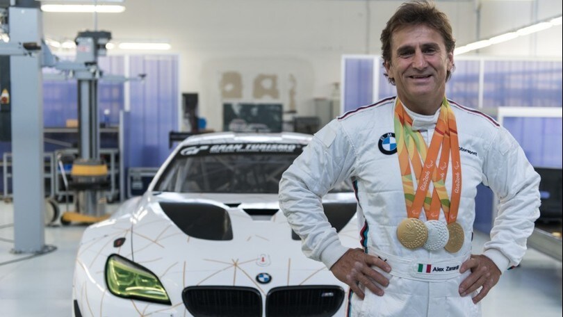 Alex Zanardi torna in pista nel GT Italiano su BMW: foto