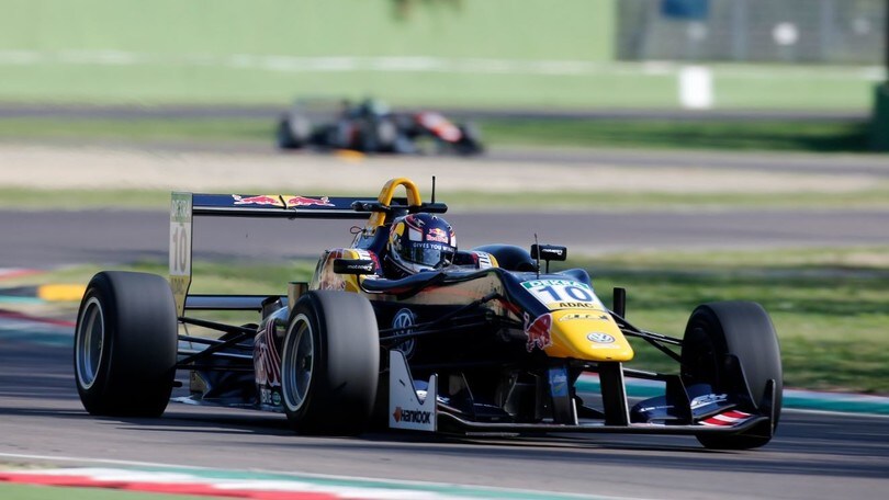 F.3 Imola, Kari vince gara 1