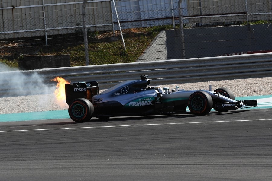 Formula 1 Malesia, Ricciardo vince tra i colpi di scena: foto