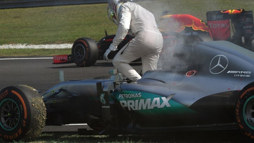 Formula 1 Malesia, Wolff: "I guasti di Hamilton? Curiosa coincidenza"
