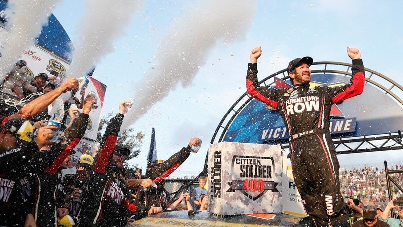 Nascar, Truex mette la seconda a Dover