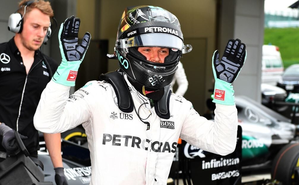 Formula 1 Giappone, Rosberg si gode la pole: primo passo verso la vittoria