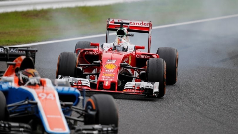 F1 Giappone: le Rosse invocano il blu, Alonso "Vorrei ma non... posso"